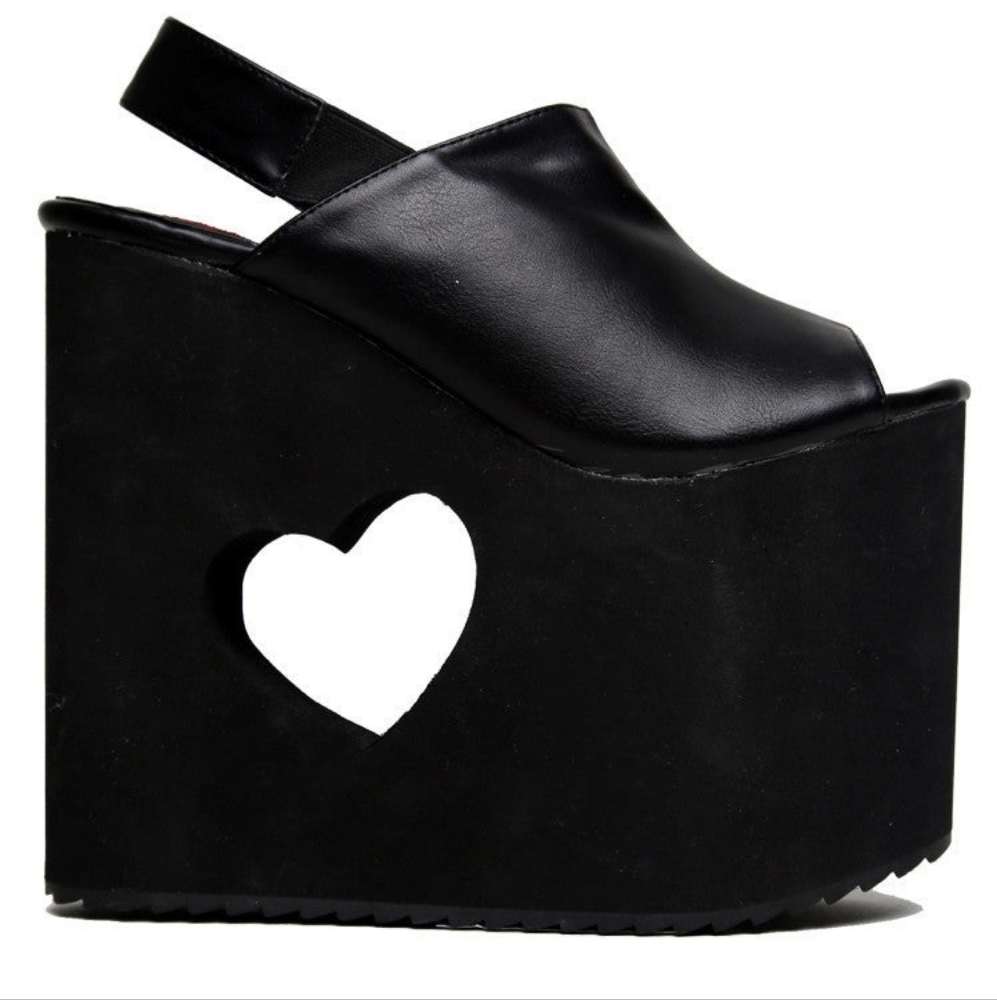 YRU Nikki Lipstick heart cutout sandals